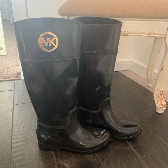 Michael Kors rain boots - Picture 1 of 5